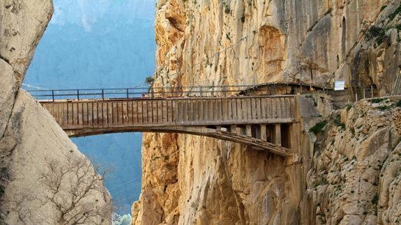 Вілла Casa Clara, Caminito De Rey Valle de Abdalagis Екстер'єр фото